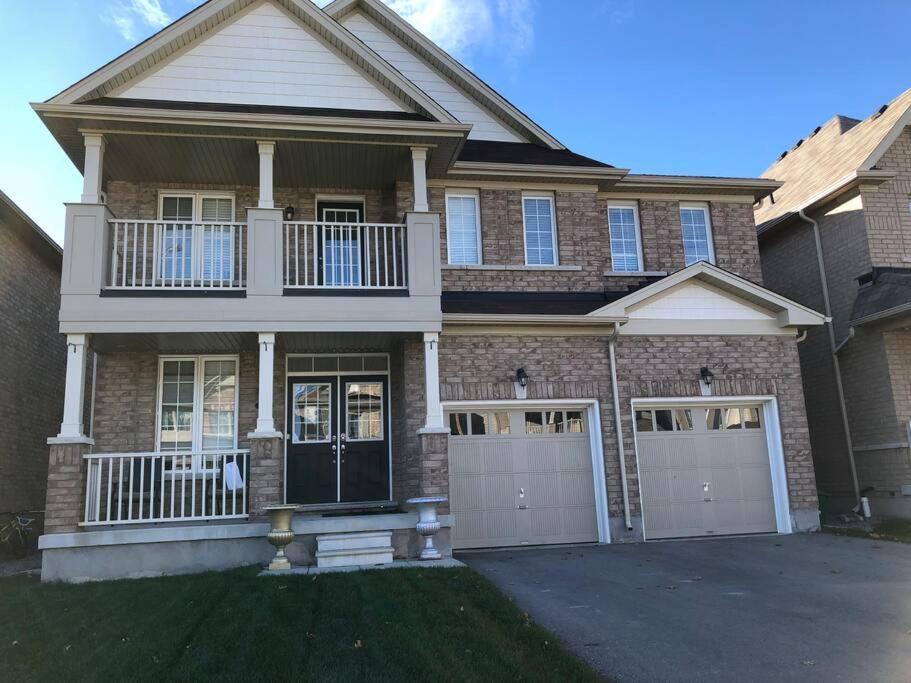 Entire Basement With 3 Bedrooms Niagara Falls Ngoại thất bức ảnh