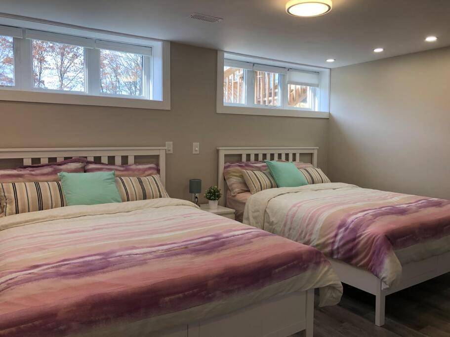 Entire Basement With 3 Bedrooms Niagara Falls Ngoại thất bức ảnh